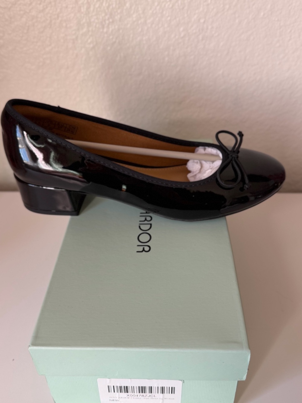 Women shoes size 6.5 new